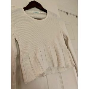 Anthropologie Kimchi Blue long sleeve crop top